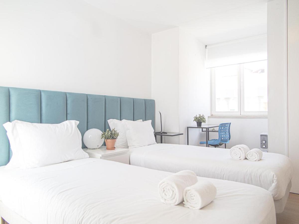 Baixa Chiado 2 Bedroom Duplex Apt With Ac Elevator Lisbon Exterior photo